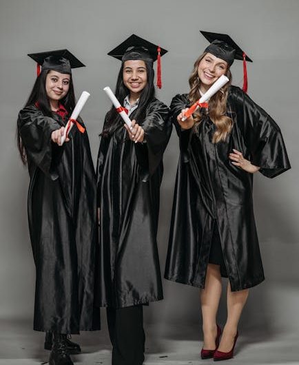 Купить диплом электрика в Назарово